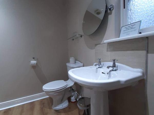 JBs Bar & Guest Accommodation : photo 2 de la chambre chambre double deluxe