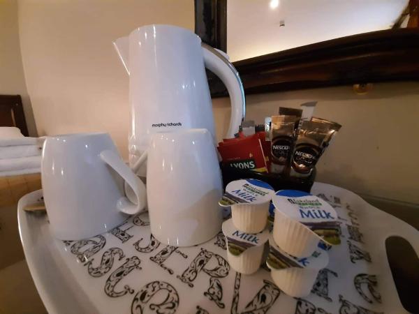 JBs Bar & Guest Accommodation : photo 3 de la chambre chambre double deluxe