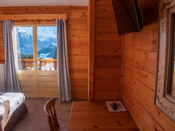 Hôtel Arbois Bettex : photo 3 de la chambre chambre double ou lits jumeaux supérieure avec terrasse