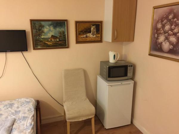 Central Greenwich guest rooms : photo 8 de la chambre chambre familiale