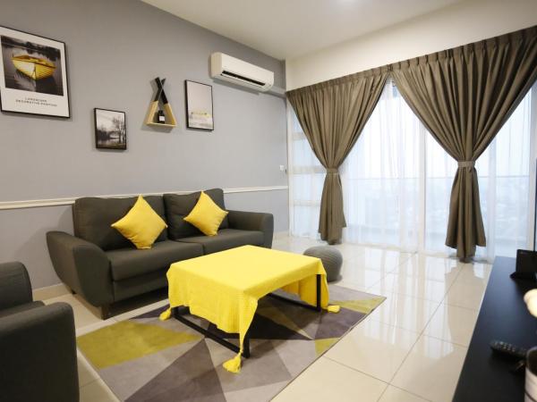 Pinnacle Tower Homestay by Home Cube : photo 2 de la chambre appartement 3 chambres