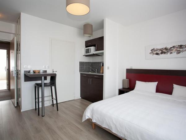 Residhotel Lille Vauban : photo 2 de la chambre studio (2 adultes)