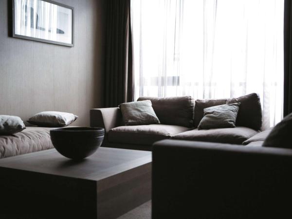 Radisson Blu Royal Hotel Dublin : photo 6 de la chambre suite avec balcon