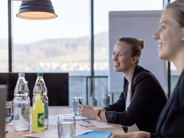 Radisson Blu Hotel, St. Gallen : photo 2 de la chambre suite avec terrasse - vue sur ville