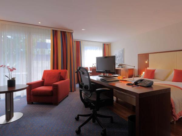 Radisson Blu Hotel, St. Gallen : photo 4 de la chambre suite junior avec balcon