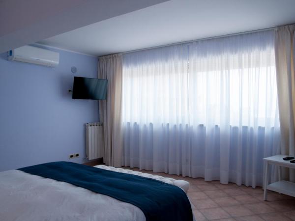 Villa Le Terrazze Charming Rooms : photo 2 de la chambre chambre double classique