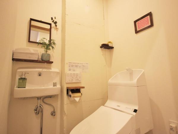 Hostel TOKI : photo 6 de la chambre lit dans dortoir mixte de 8 lits