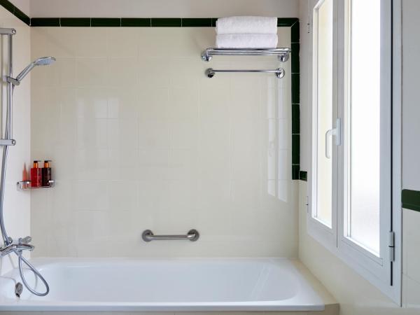 Hotel Indigo Madrid - Princesa, an IHG Hotel : photo 3 de la chambre chambre standard lit queen-size