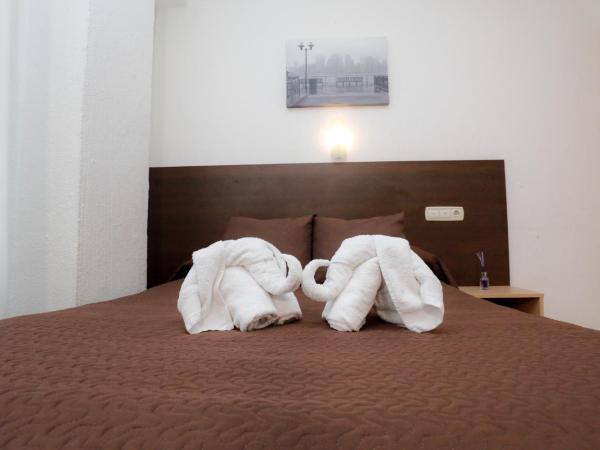 Hostal Conde David : photo 2 de la chambre chambre double