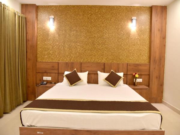 Hotel Triveni Residency : photo 6 de la chambre chambre lit king-size deluxe
