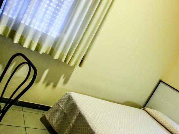 Hotel Quadrifoglio : photo 1 de la chambre chambre simple