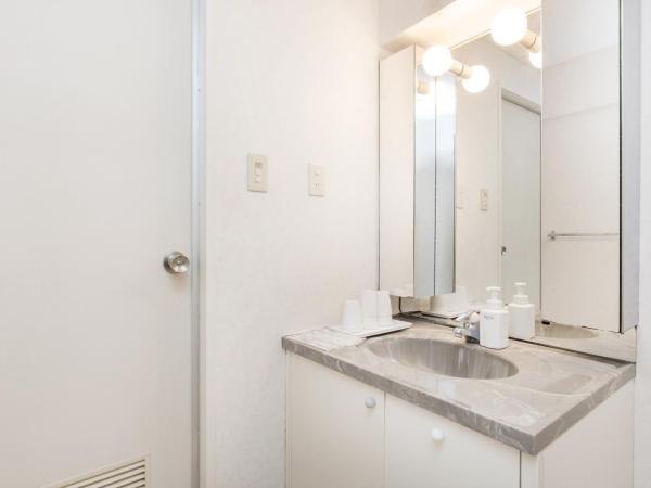 HOTEL MYSTAYS Otemae : photo 7 de la chambre standard quadruple room - non-smoking - house keeping is optional with additional cost