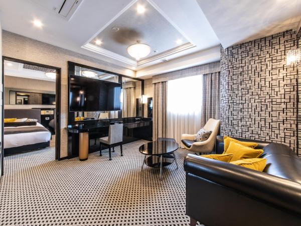 APA Hotel & Resort Midosuji Hommachi Eki Tower : photo 2 de la chambre suite - non-fumeurs