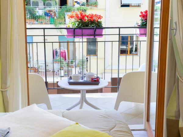 Al Parco Verde B&B : photo 8 de la chambre chambre double avec balcon