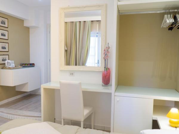 Al Parco Verde B&B : photo 4 de la chambre chambre double avec balcon