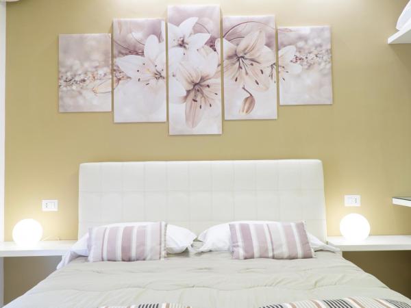 Al Parco Verde B&B : photo 3 de la chambre chambre double confort avec balcon