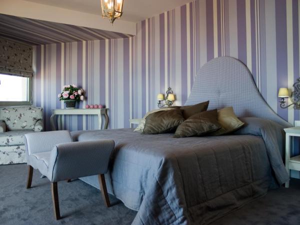 Aquila Porto Rethymno : photo 1 de la chambre chambre double de luxe sur front de mer