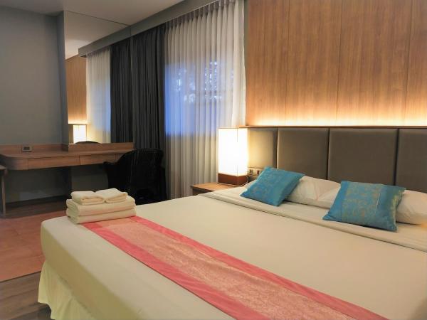 Chang Buri Resort & Spa : photo 5 de la chambre hébergement côté colline sans balcon