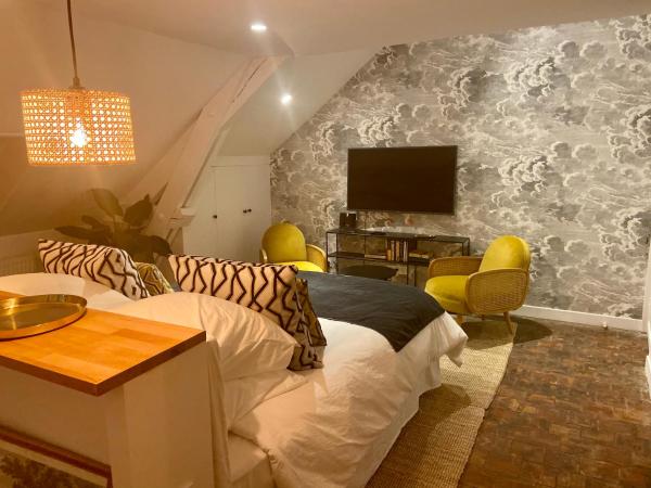 VILLA DU CEDRE Honfleur : photo 7 de la chambre suite en duplex