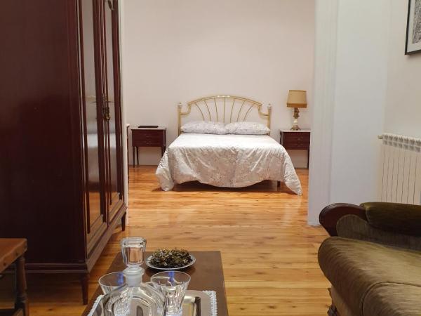 Casa burguesa de 1900 : photo 8 de la chambre chambre double