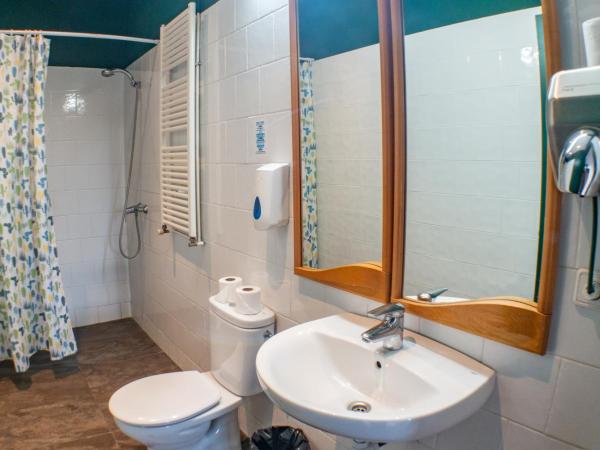 Inout : photo 1 de la chambre lit dans dortoir mixte de 10 lits avec salle de bains privative