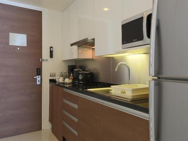 Oakwood Residence Sukhumvit 24 : photo 10 de la chambre room #2756618