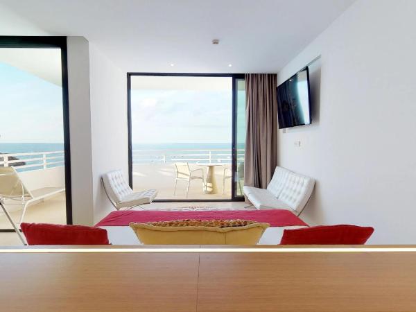 Gran Hotel Reymar 4 Sup : photo 2 de la chambre suite junior - vue sur mer