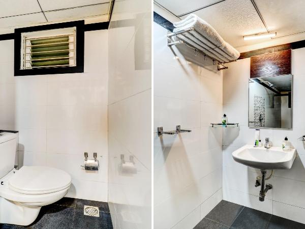 Treebo Saga Apartment : photo 7 de la chambre [sanitized] deluxe double room