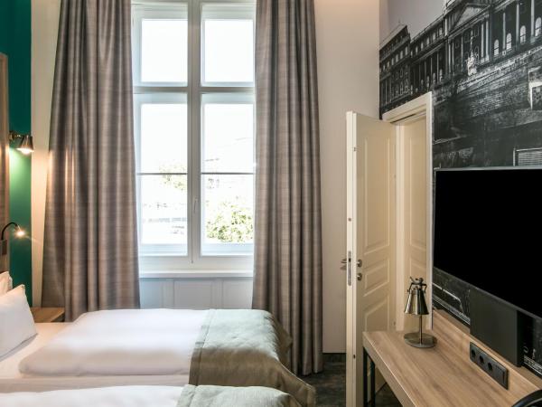 T62 Hotel : photo 3 de la chambre chambre double ou lits jumeaux standard