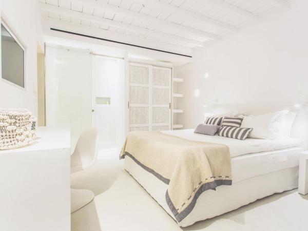 Ostraco Suites : photo 5 de la chambre chambre supérieure vue sur mer (mykonian)