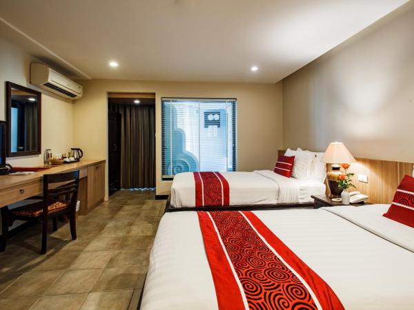 Raming Lodge Hotel : photo 3 de la chambre chambre lits jumeaux deluxe