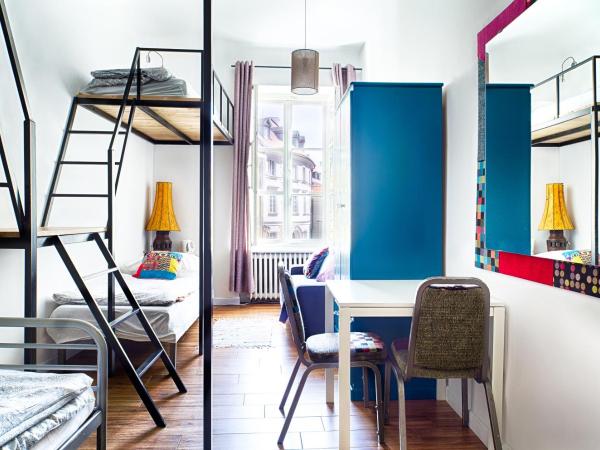 Old Town Kanonia Hostel & Apartments : photo 2 de la chambre chambre quadruple