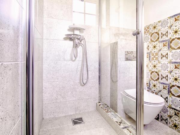 Old Town Kanonia Hostel & Apartments : photo 5 de la chambre suite standard