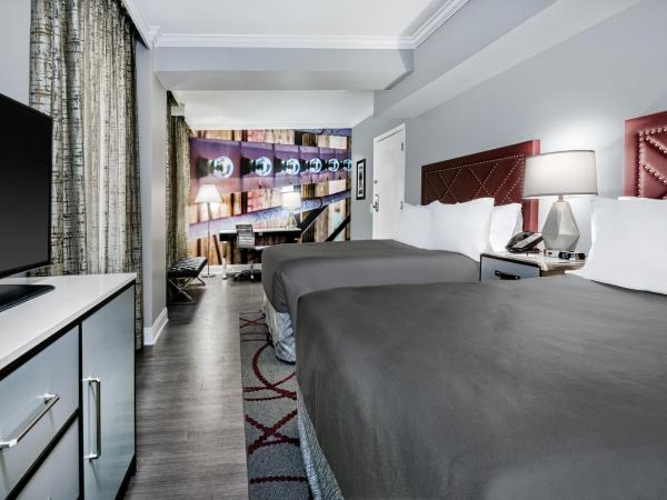 Hotel Indigo Dallas Downtown, an IHG Hotel : photo 2 de la chambre chambre standard avec 2 lits queen-size