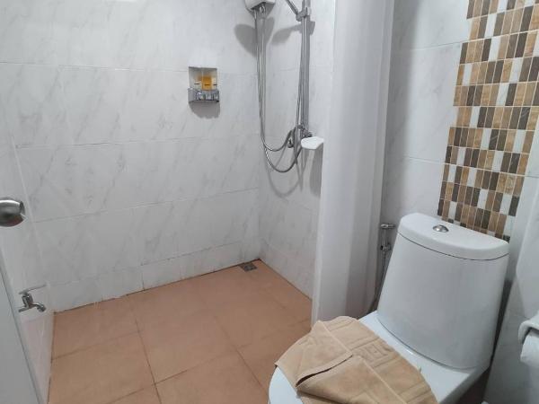 Bann Tawan Hostel Chiang Rai : photo 5 de la chambre chambre triple deluxe