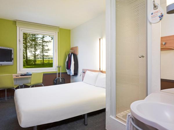 ibis budget Katowice Centrum : photo 3 de la chambre chambre double standard