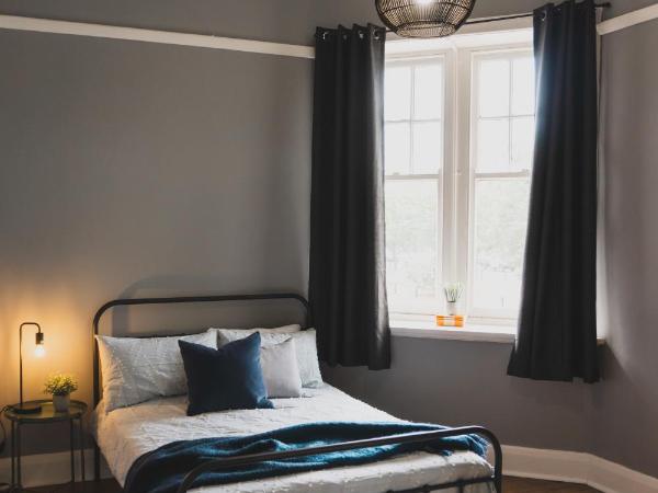 Royal Derby Hotel : photo 5 de la chambre chambre double avec salle de bains commune