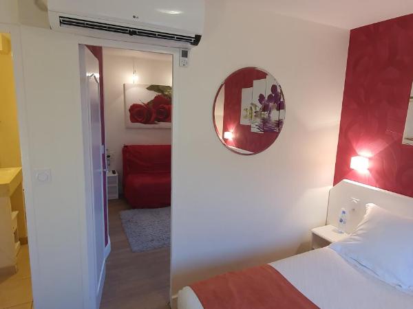 Hotel Cote d'Argent : photo 8 de la chambre chambre triple