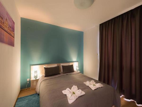 Corvin Plaza Apartments & Suites : photo 4 de la chambre room #37863335