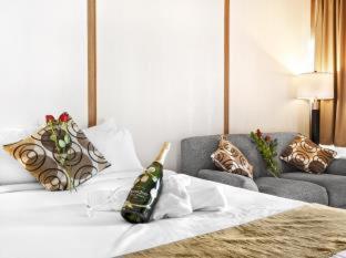 Royal Beach Palace : photo 6 de la chambre room #24105917