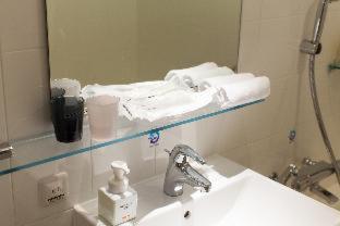 HOTEL FORZA HAKATAEKI CHIKUSHI-GUCHI Ⅰ : photo 6 de la chambre room #553276417