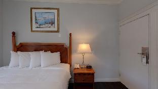 Warfield Hotel : photo 5 de la chambre room #217645008