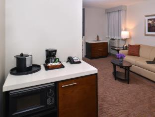 Best Western Royal Palace Inn & Suites : photo 10 de la chambre room #7955238