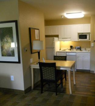 Extended Stay America Suites - Orlando - Lake Buena Vista : photo 9 de la chambre room #2285209
