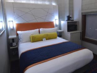 Best Western Premier Historic Travelers Hotel Alamo/Riverwalk : photo 6 de la chambre room #237510414