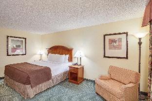 Red Lion Hotel Portland Airport : photo 1 de la chambre room #34985309