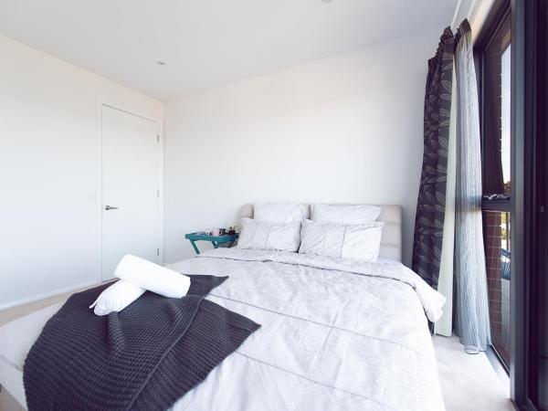 Nature & Relax House, Panoramic sea view, Free parking40 : photo 4 de la chambre chambre lit queen-size avec salle de bains commune