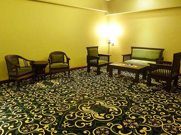 Mudzaffar Hotel : photo 3 de la chambre suite familiale