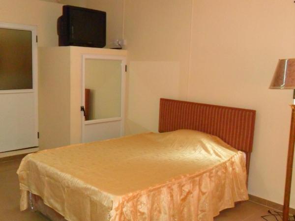 Auberge Les Lilas : photo 1 de la chambre chambre double