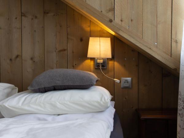 B&B Aan het Park Eindhoven : photo 7 de la chambre chambre double avec salle de bains privative